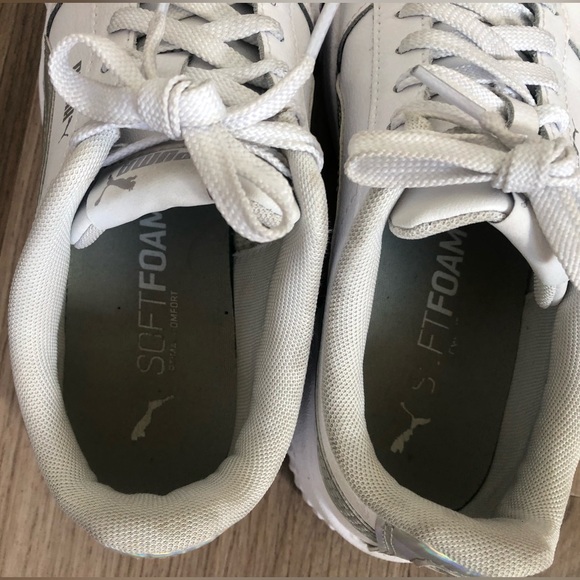 Puma Carina Iridescent Sneaker - Picture 4 of 6